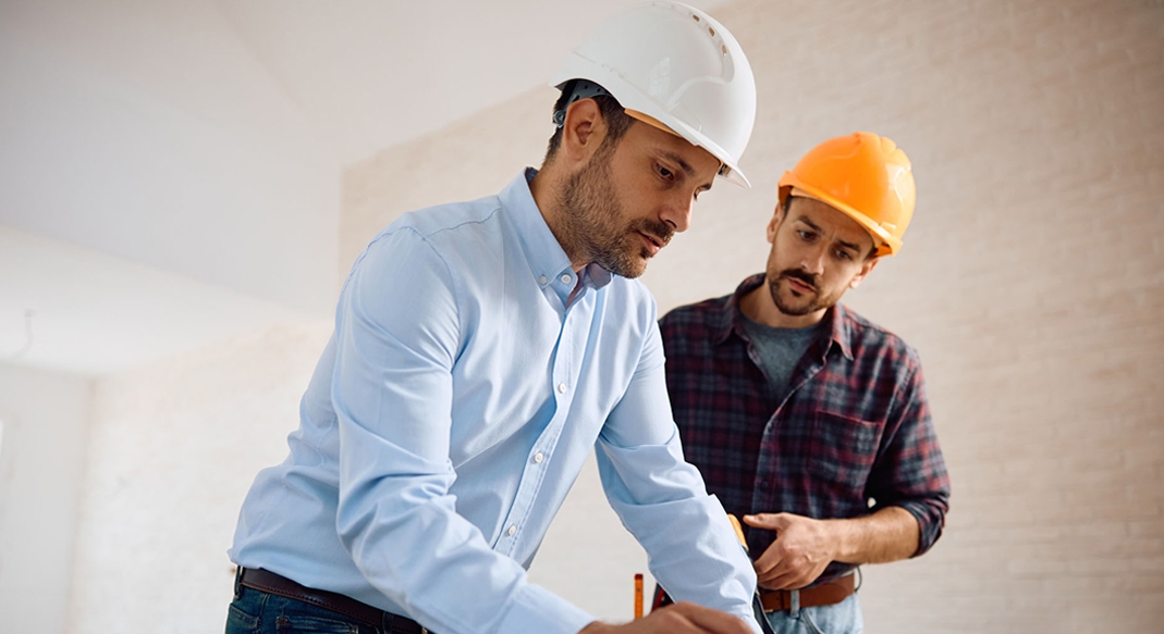 contractors planing multifamily renovation
