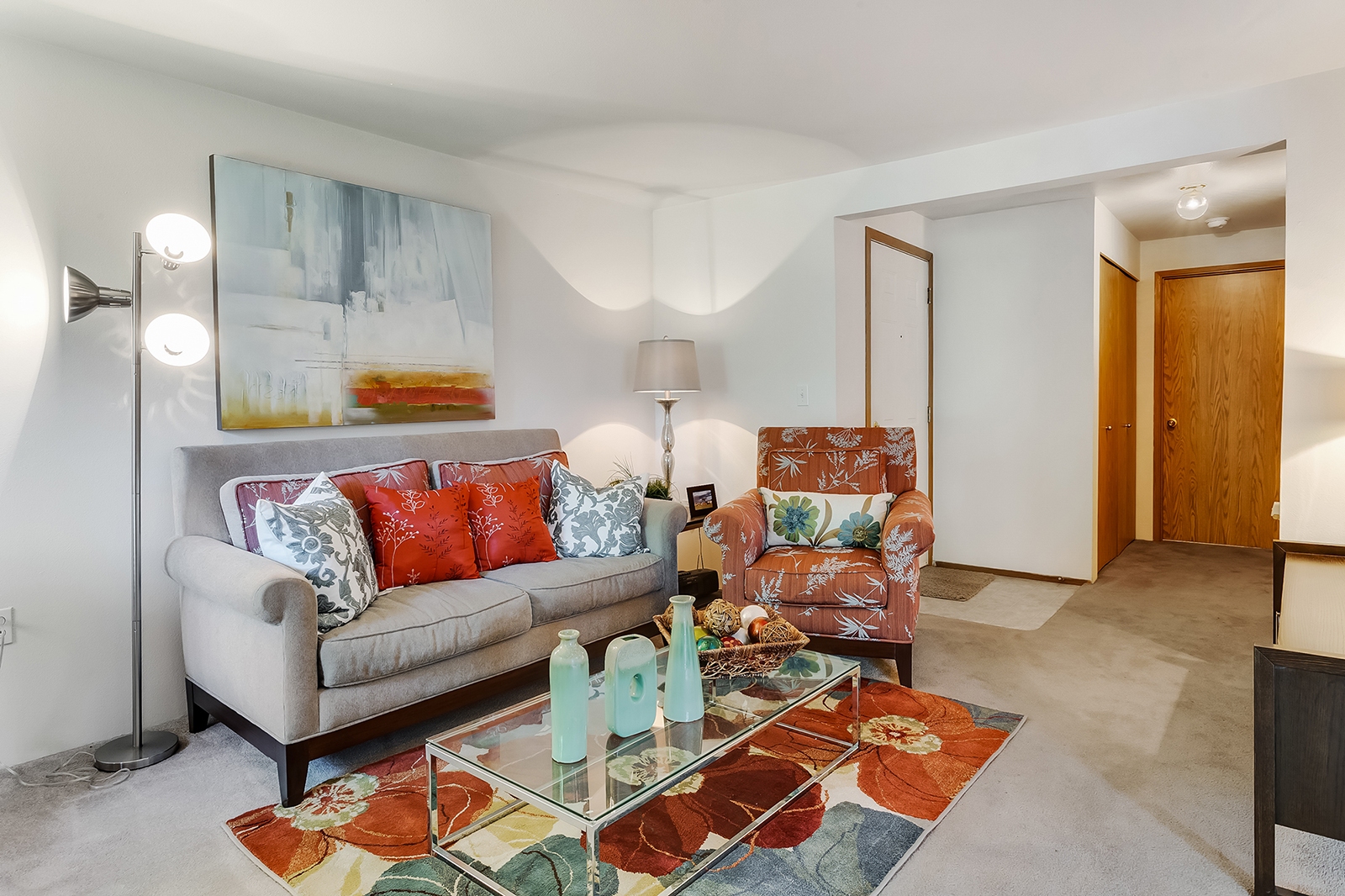 BG Living Rm 1 Before