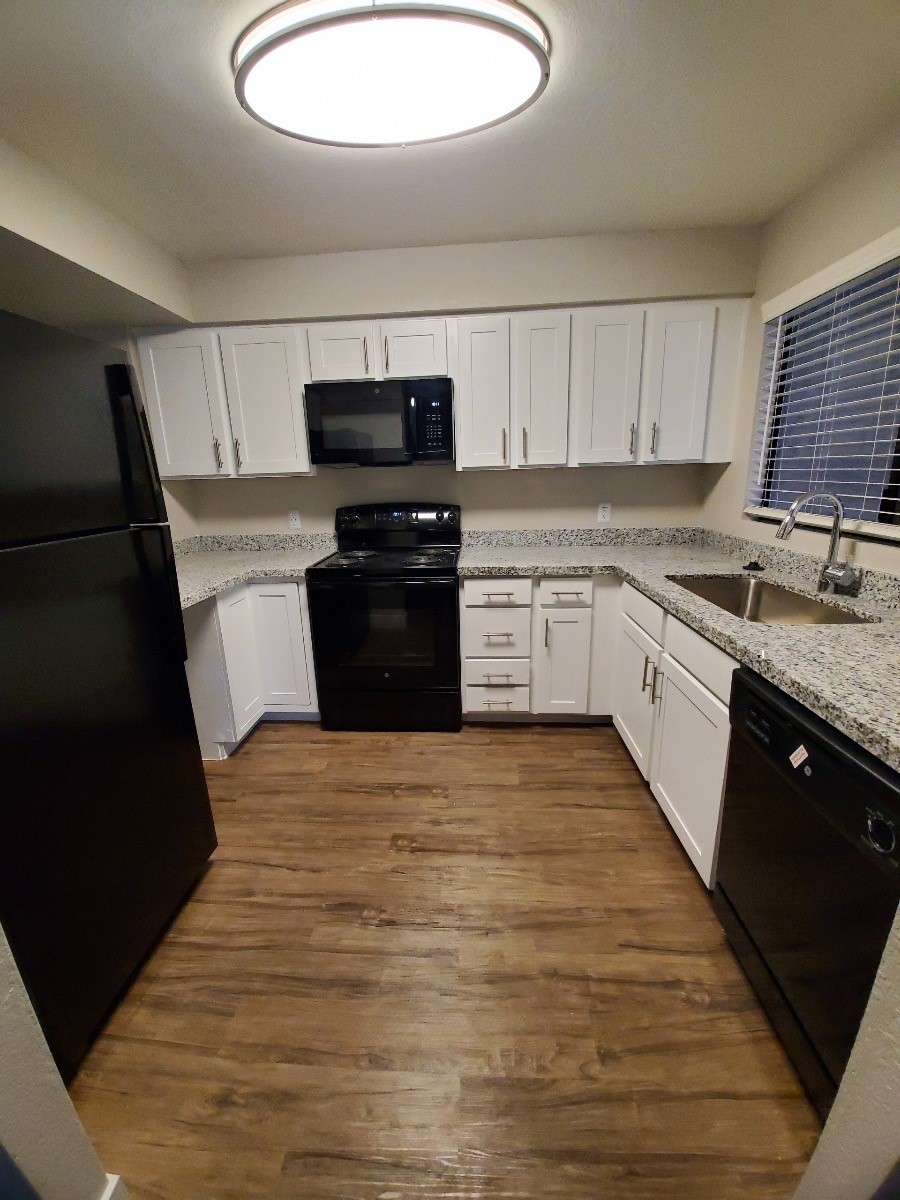 Fountain Palms Kitchen After